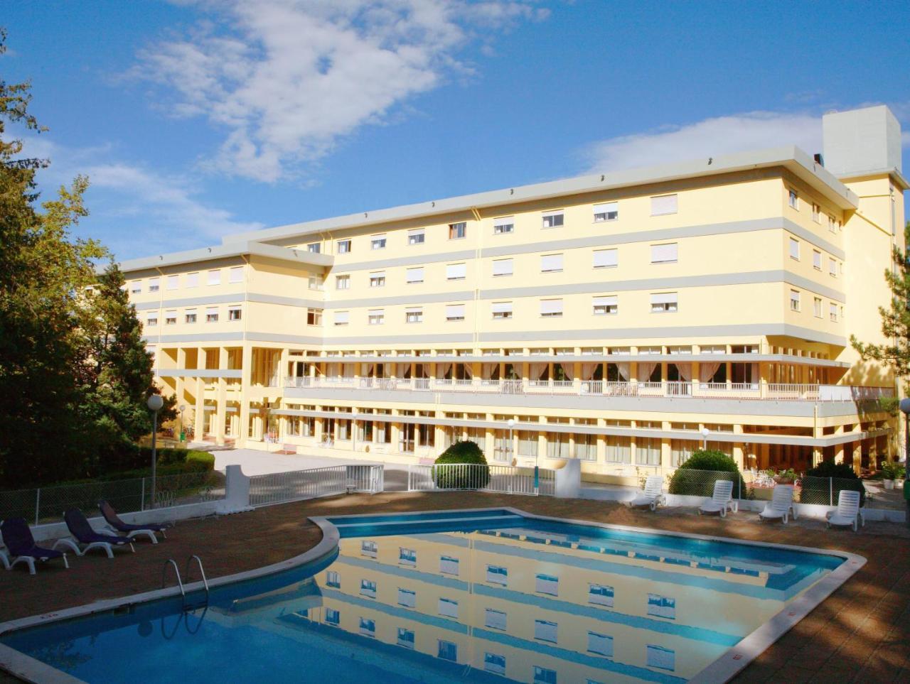 Inatel Santa Maria Da Feira Hotel Luaran gambar